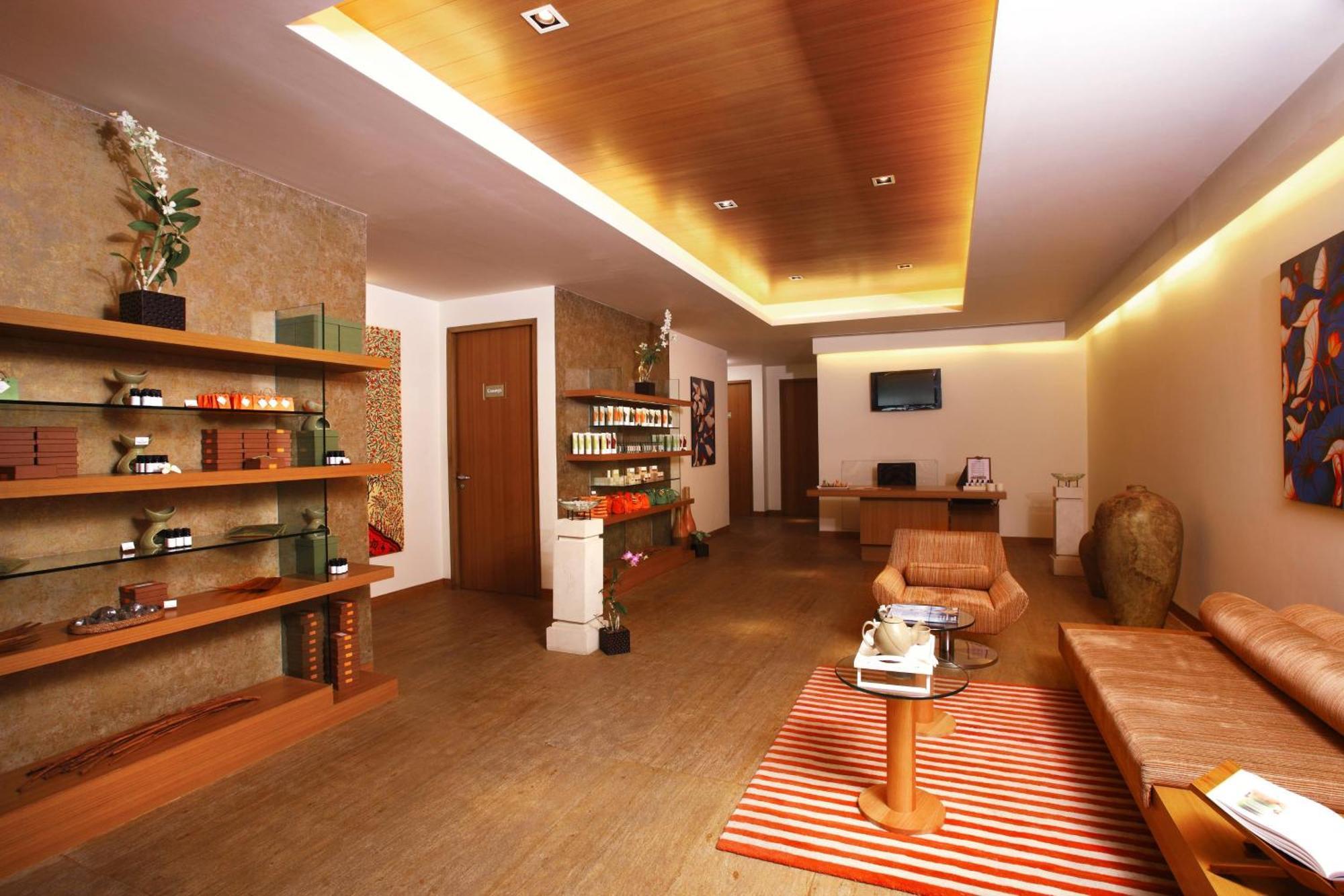 Four Points By Sheraton Navi Mumbai, Vashi Exterior foto
