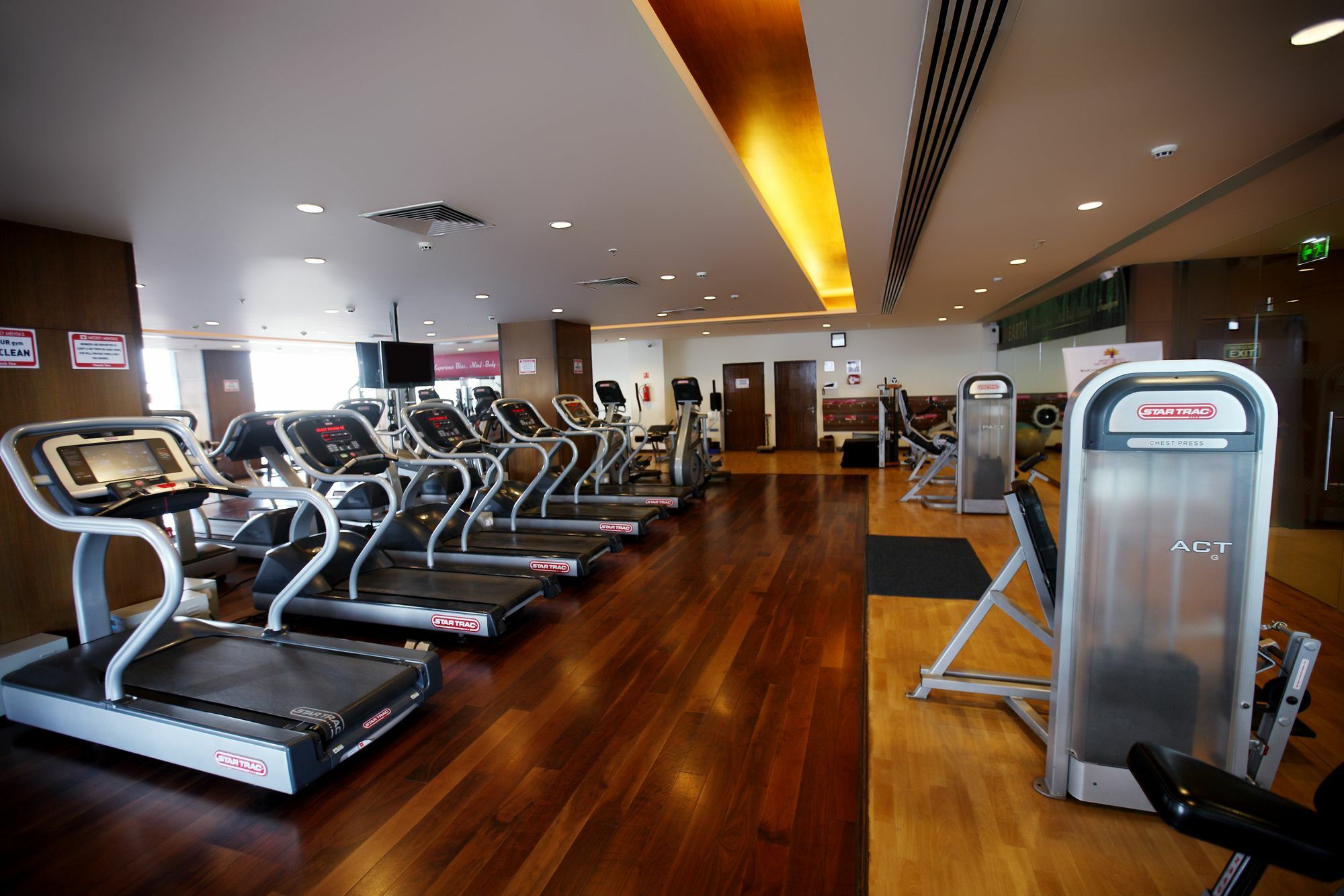 Four Points By Sheraton Navi Mumbai, Vashi Exterior foto